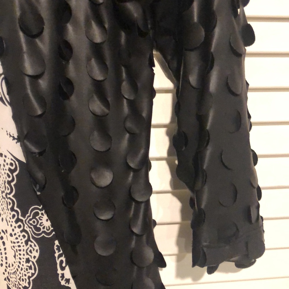 Dress - Picture 7 of 7